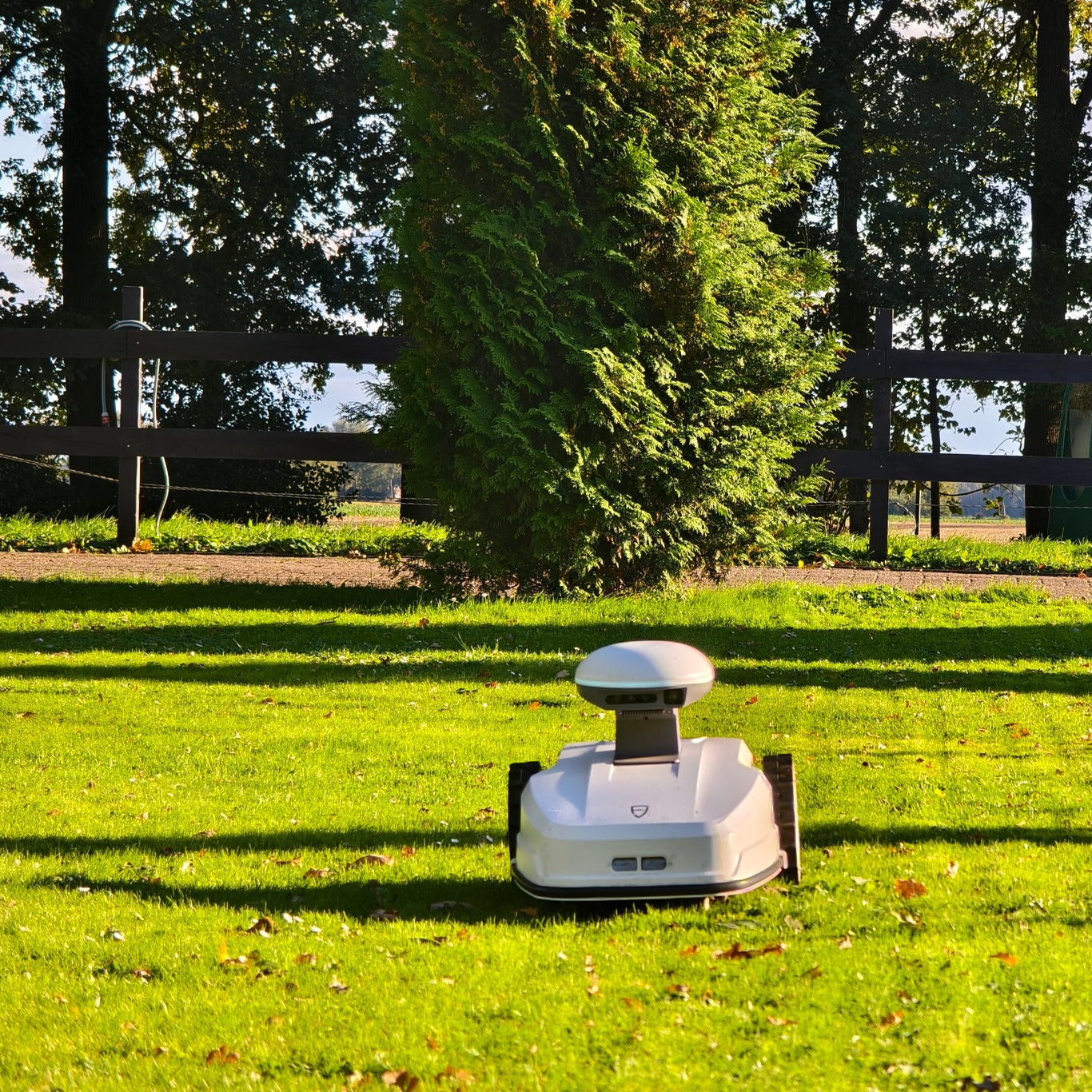 FJDynamic_Automatic_Robotic_Mower_for_sale