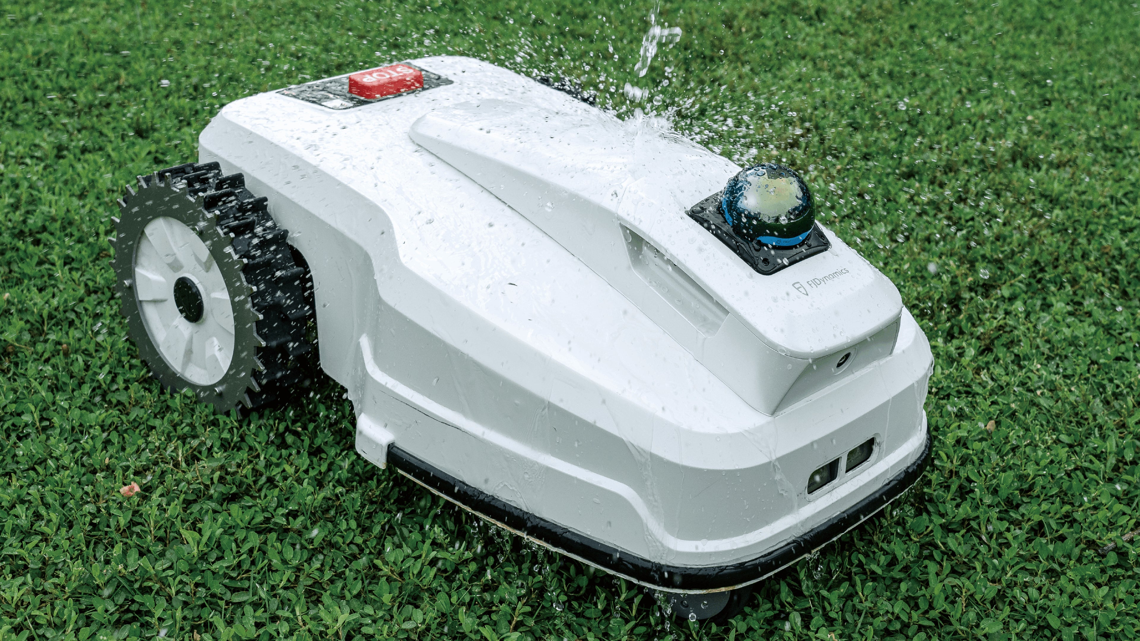 "FJDynamics_FL3000_wire-free-LiDAR_waterproof_robot_lawn_mower"